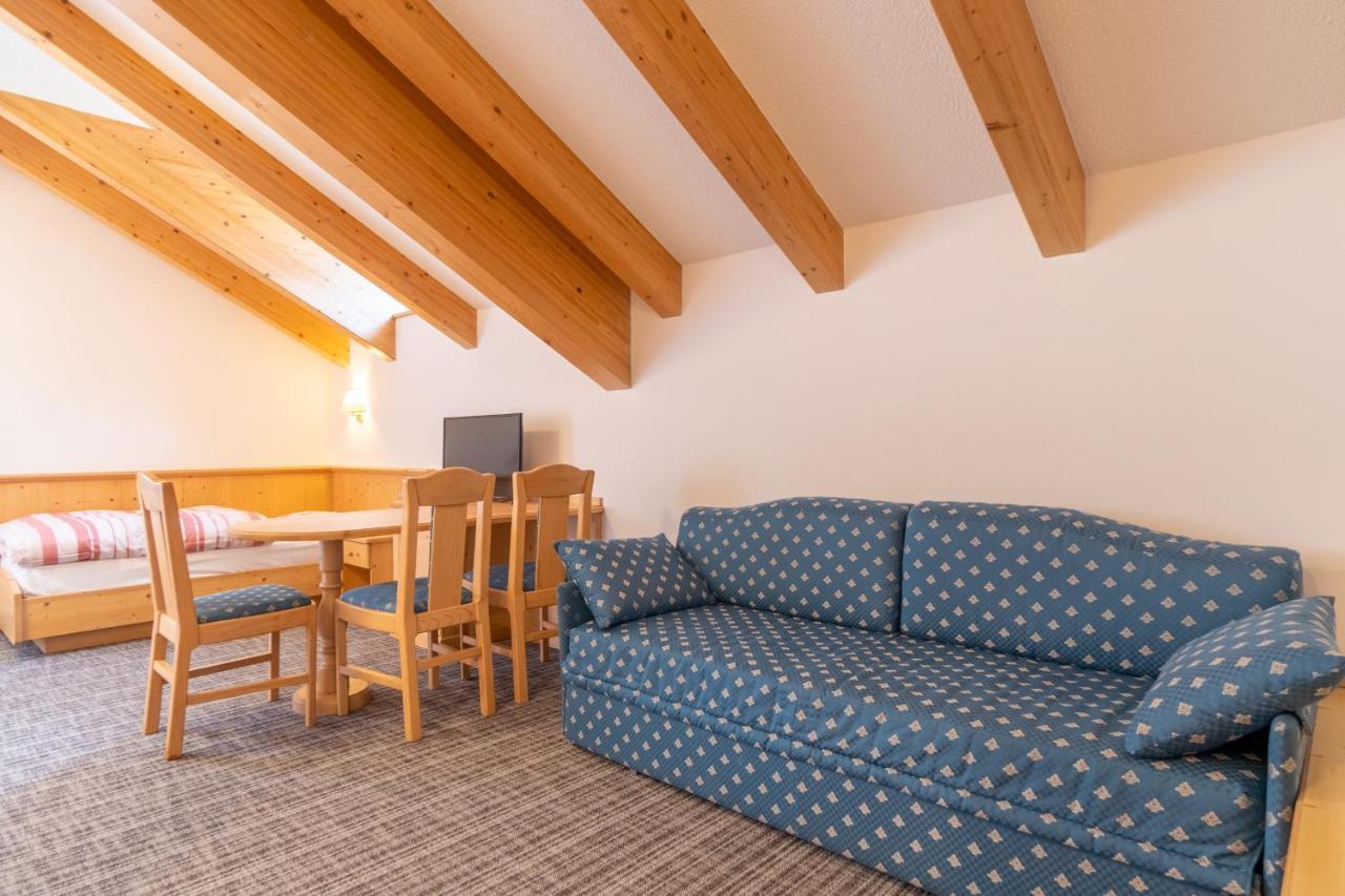 Albergo Канацеи Экстерьер фото